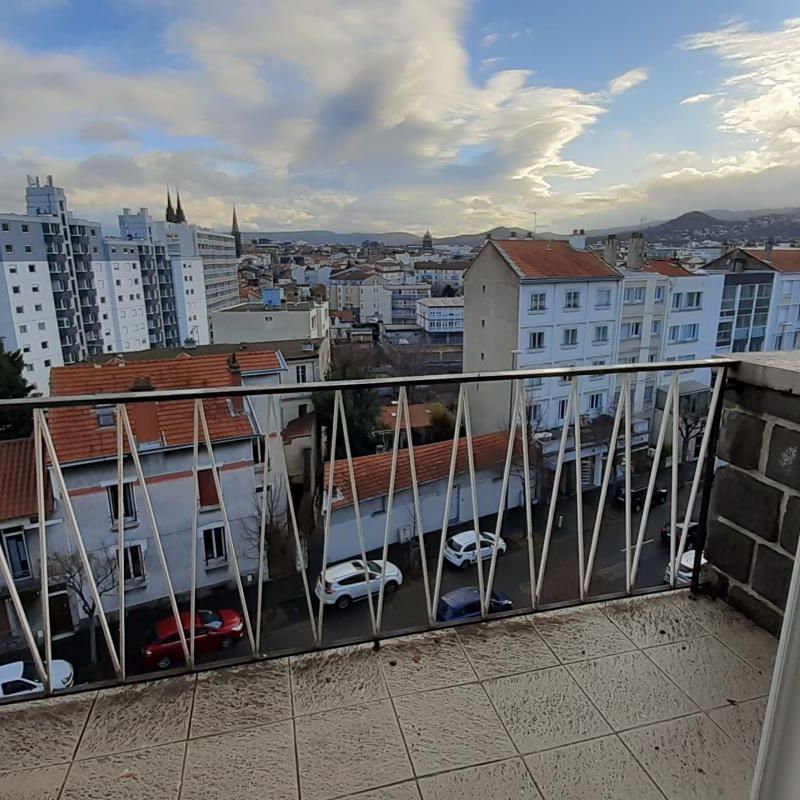 Location Appartement Clermont-Ferrand - Photo 1