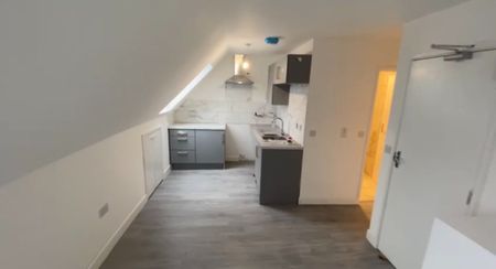 2 Bed Flat, Marlborough Road, CV2 - Photo 4