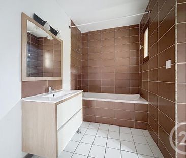 Location Appartement 3 pièces 87m² TROYES 10000 - Photo 2