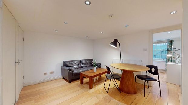 1 bedroom flat to rent - Photo 1