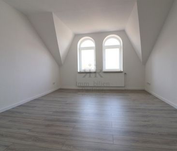 Helle 3-Zimmer-Dachgeschosswohnung in Bochum-Wattenscheid! - Foto 1