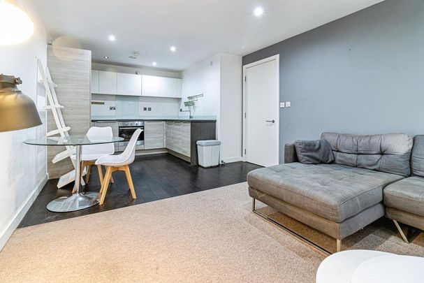 2 bedroom apartment to rent - Photo 1