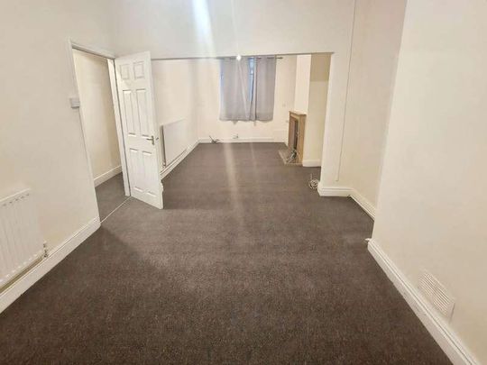 Cross Street , Kettering, NN16 - Photo 1