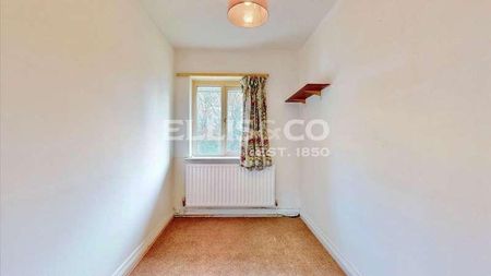 Costons Lane, Greenford, UB6 - Photo 2