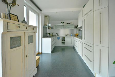 Moderne 2-Zimmer Wohnung mit großer Terrasse und Balkon, KS-Schlangenweg - Foto 4