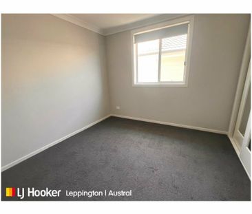 SPACIOUS & WELL SITUATED - Photo 3