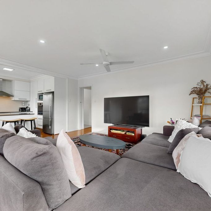 Renovated Family Home with Backyard in a Peaceful Nundah Pocket - Photo 1