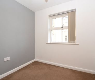 2, Sovereign Mews, South Queen Street, Morley, Leeds, LS27 9EW - Photo 2