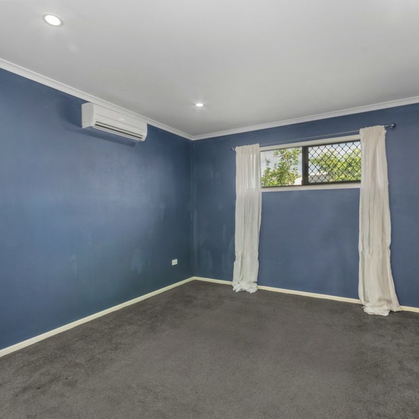2 Pincer Court, Bushland Beach - Photo 1