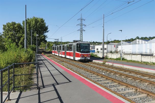 Pronájem bytu 3+kk 75 m², Granitova , Praha - Photo 1