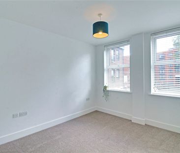 Upper Charles Street, Camberley, Surrey, GU15 - Photo 2