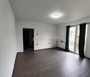 Apartament 2 camere in Ploiesti, zona ultracentrala, Piata Victoriei - Photo 3