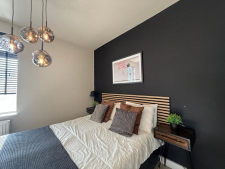 4 bedroom terraced house to rent - Photo 2