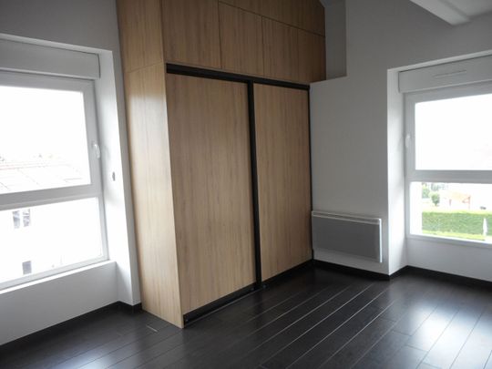 Location Appartement 4 pièces 93m² - Photo 1