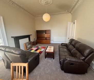 3 bedroom flat to rent - Photo 5