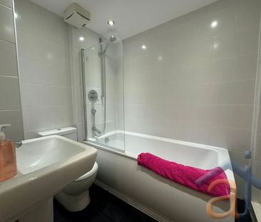 TO LET – Park Crescent, Southport – Available January 2026 - Photo 4