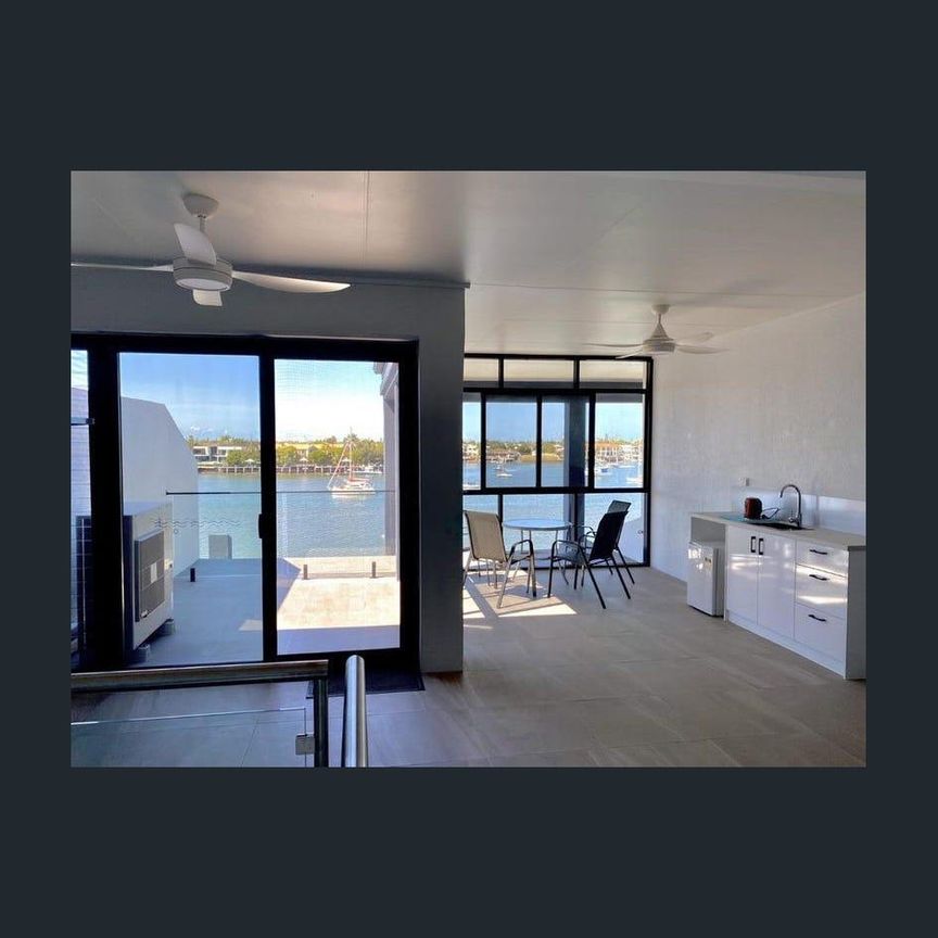 Riverside Elegance and Beachside Ease, Your Mooloolaba Escape Awaits - Photo 1