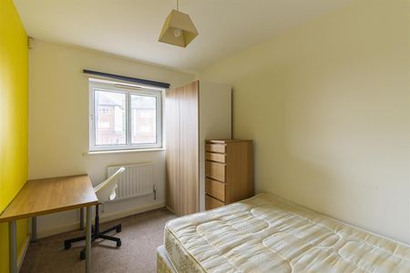 New Mills, Monday Crescent, Newcastle Upon Tyne - Photo 5