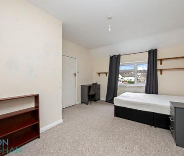 4 bedroom detached house to rent - Photo 4