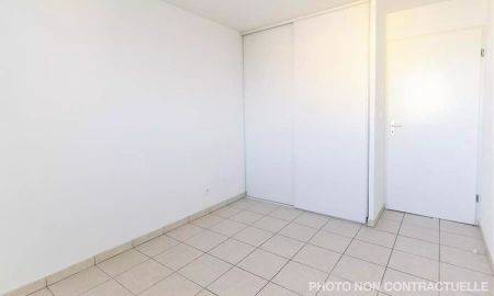 location Appartement T2 DE 43.81m² À CARPENTRAS - Photo 2