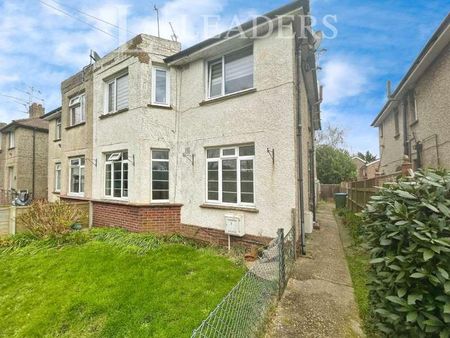 Highfield Gardens, PO22 - Photo 3