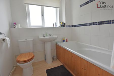 1 bedroom flat to rent - Photo 3