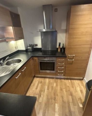 Clarence House, Leeds City Centre, LS10 1LH - Photo 5