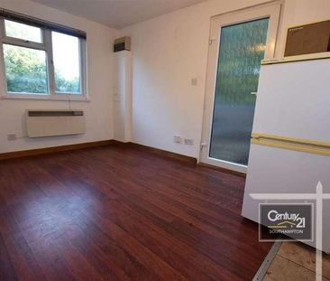 |ref: |, Rayners Gardens, Southampton, SO16 - Photo 4