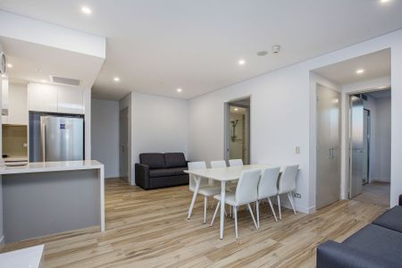 2 bedroom in Sundale. Available to rent from 10 March to 3rd of November - Photo 5