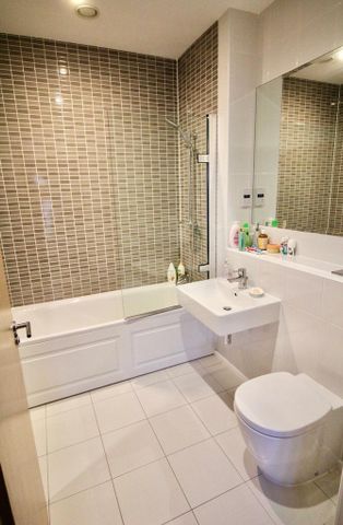 1 bedroom detached house to rent - Photo 5