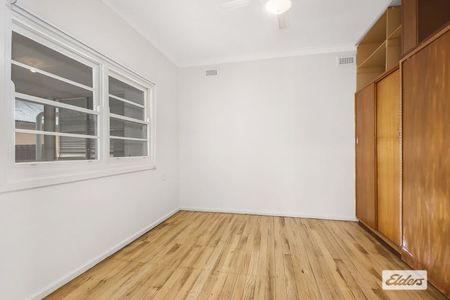 Charming 3-Bedroom Home in Prime Wodonga Location - Photo 4