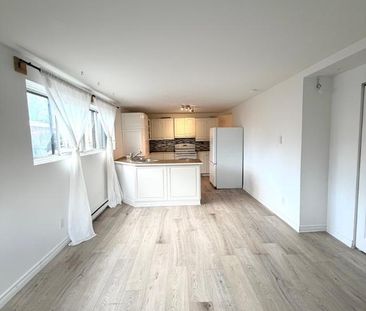 Apartment 3 1/2 for rent - Photo 2