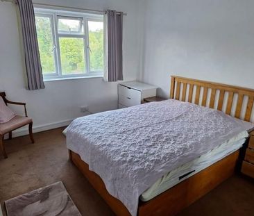 3 bedroom house of multiple occupation to rent - Photo 2