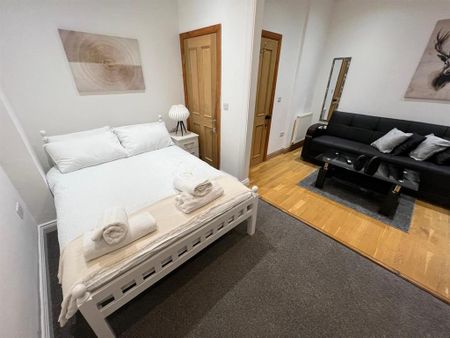 House share to rent - Photo 3