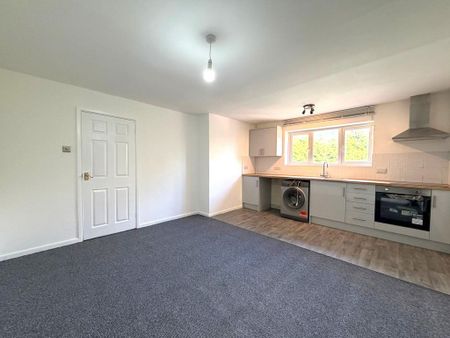 2 bedroom apartment to rent - Photo 4