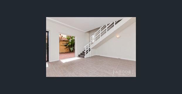 PRIVATE & PEACEFUL SUBIACO TOWNHOUSE - Photo 1
