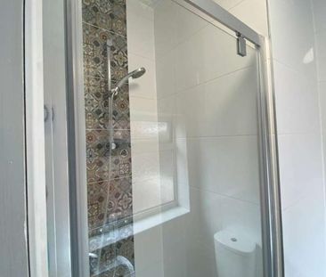 Grange Avenue, Reading, RG6 - Photo 5