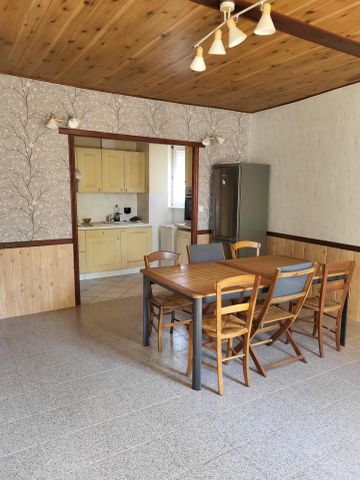 Location Maison 5 pièces 129m² SALLES D ANGLES 16130 - Photo 3