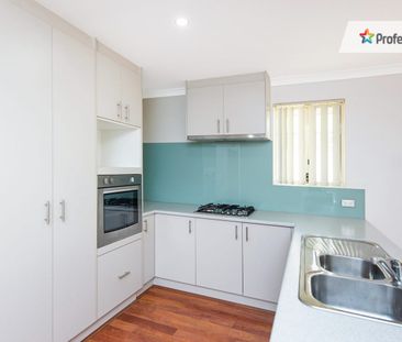 LOCK AND LEAVE ! - Photo 3