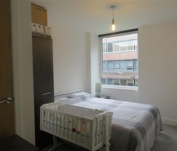 1 bedroom apartment to rent - Photo 2