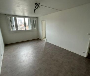 Appartement Compiegne 2 pièce(s) 46.36 m2, - Photo 3