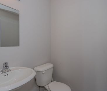 For Lease - 1890 Foxridge Crescent Unit# Upper, London North, Ontario - Photo 3