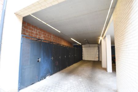 Centraal gelegen appartement met 2 slaapkamers en terras in - Foto 3