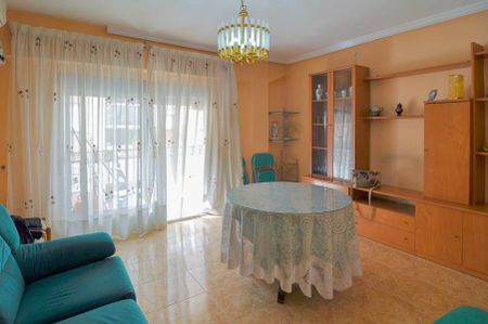 Apartment for rent in Torrent - Photo 2