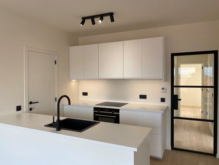 Appartement te huur - Foto 2