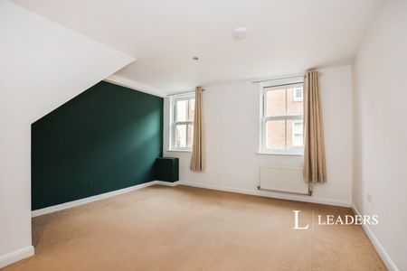 5 bedroom house to rent The Viewpoint, 50A Sheep Street, Northampton, NN1 - Photo 3