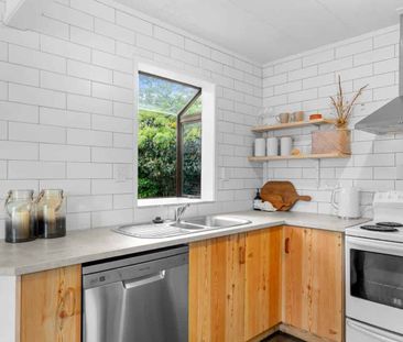 Ruakaka newly renovated - Photo 1