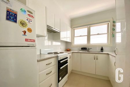 8/12 Memorial Drive, The Hill NSW 2300 - Photo 4