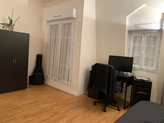 Location Appartement 1 pièce 23m² - Photo 1