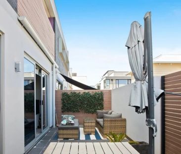 Unit 3/142-143 Nepean Highway, Aspendale. - Photo 3